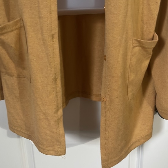 Mustard button up cardigan with a hoodie size XL - Picture 3 of 7